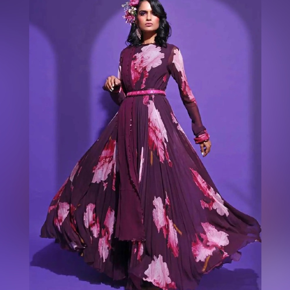 Mahima Mahajan Anarkhali with Dupatta